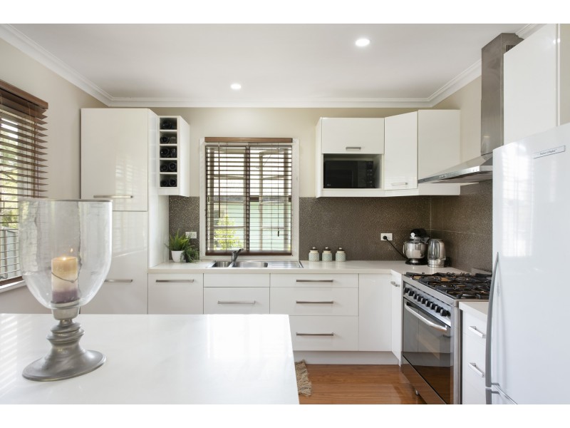 64 Summerville street, Carina Heights QLD 4152