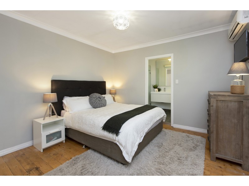 64 Summerville street, Carina Heights QLD 4152