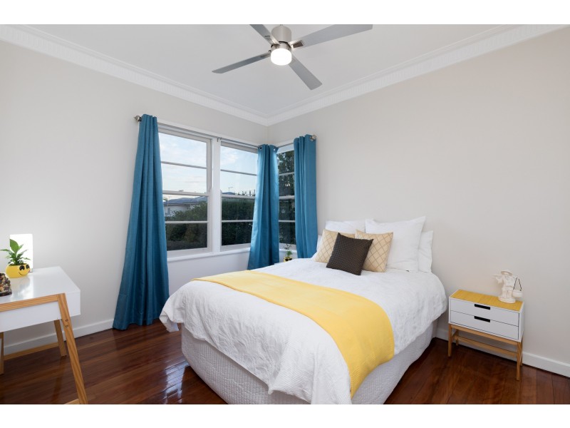 80 Broadway Street, Carina QLD 4152