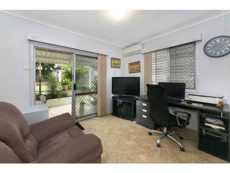 21 Billan Street, Carina QLD 4152