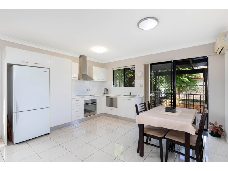 6/8 Cambridge Street, Carina Heights QLD 4152