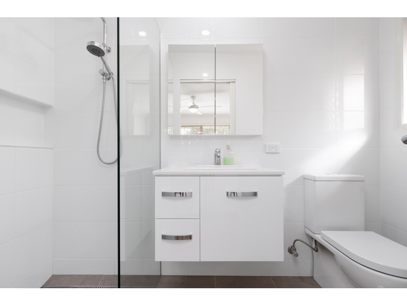 2 Carl Jung Court, Victoria Point QLD 4165