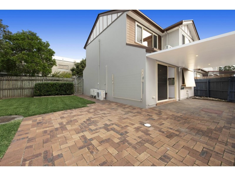 4/9 Orana Street, Carina QLD 4152