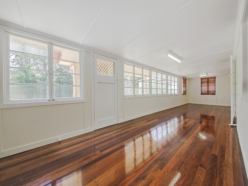 51 Octantis Street, Coorparoo QLD 4151