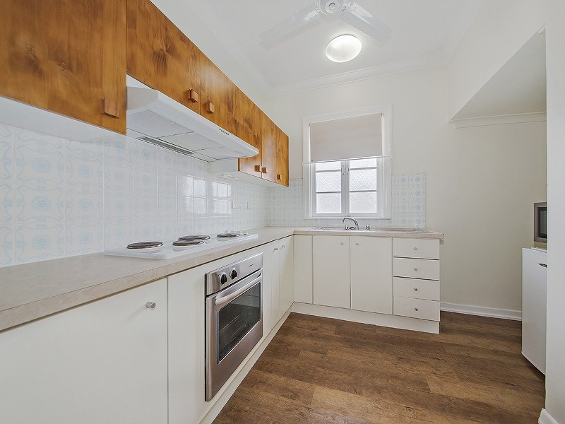 51 Octantis Street, Coorparoo QLD 4151