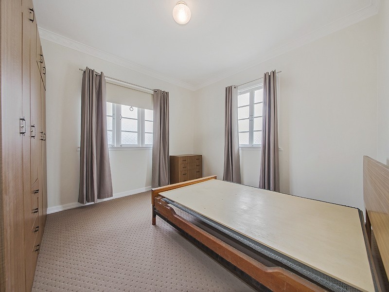 51 Octantis Street, Coorparoo QLD 4151