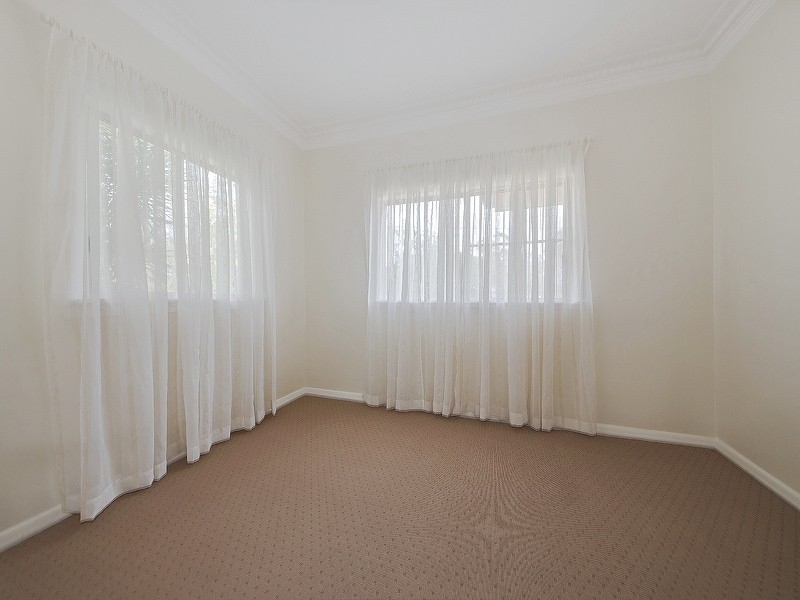 51 Octantis Street, Coorparoo QLD 4151