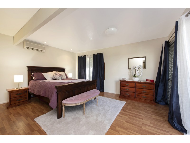 34 Sherborne Street, Carindale QLD 4152