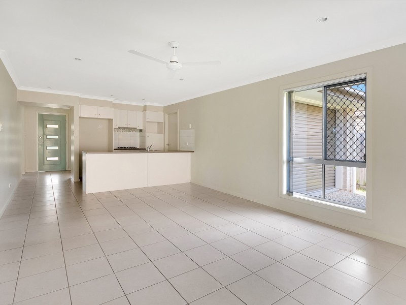 82 Goundry Drive, Holmview QLD 4207