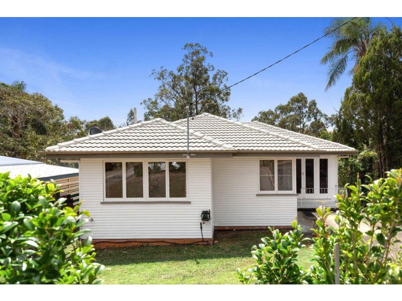 31 Norcombe Street, Carina QLD 4152