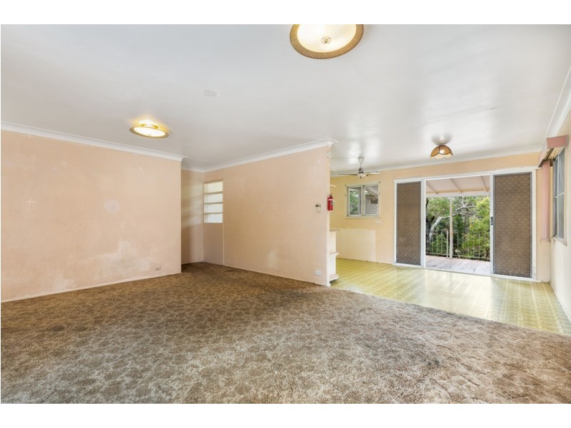 31 Norcombe Street, Carina QLD 4152