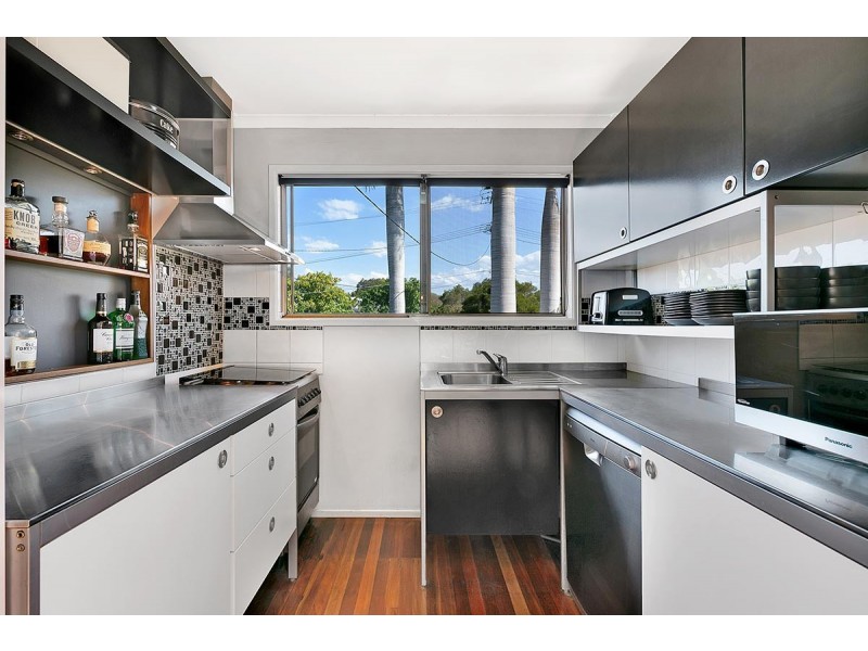 30 Fursden Road, Carina QLD 4152