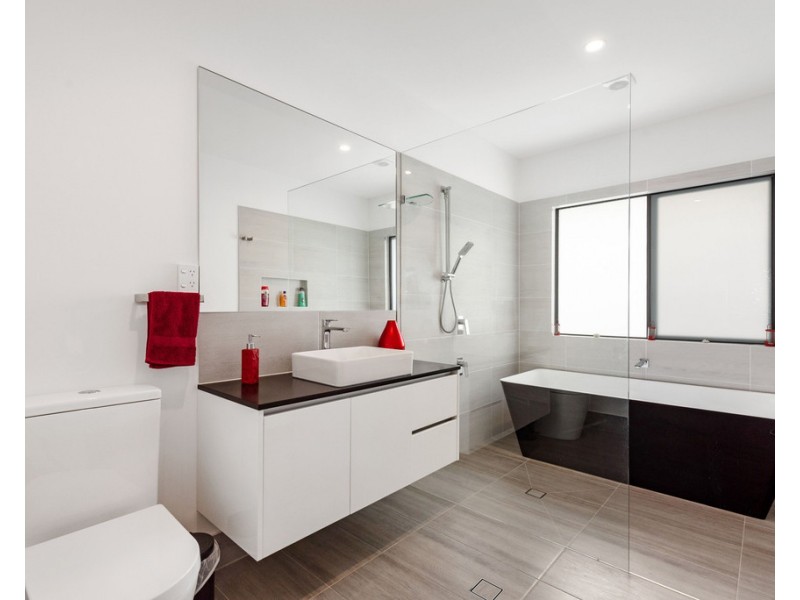 88 Drayton Terrace, Wynnum QLD 4178