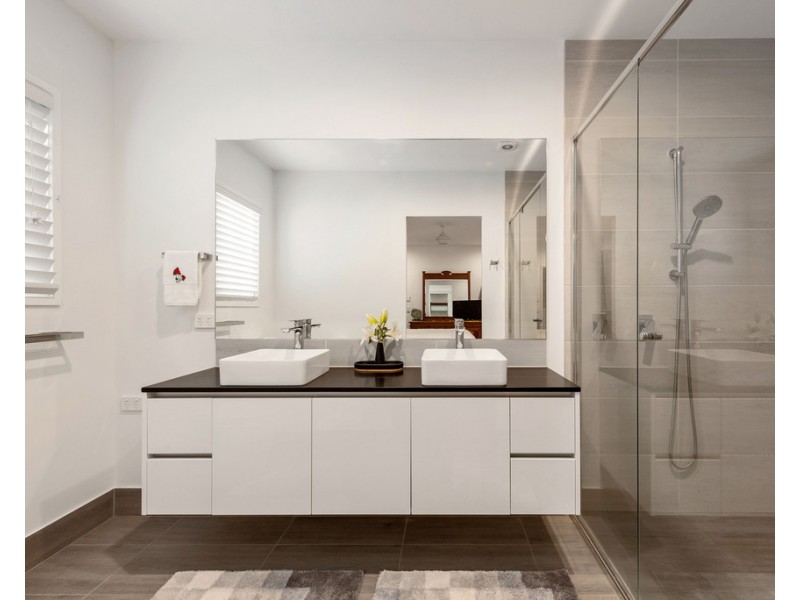 88 Drayton Terrace, Wynnum QLD 4178