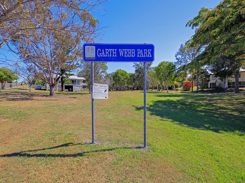 13 Risley Street, Carina QLD 4152