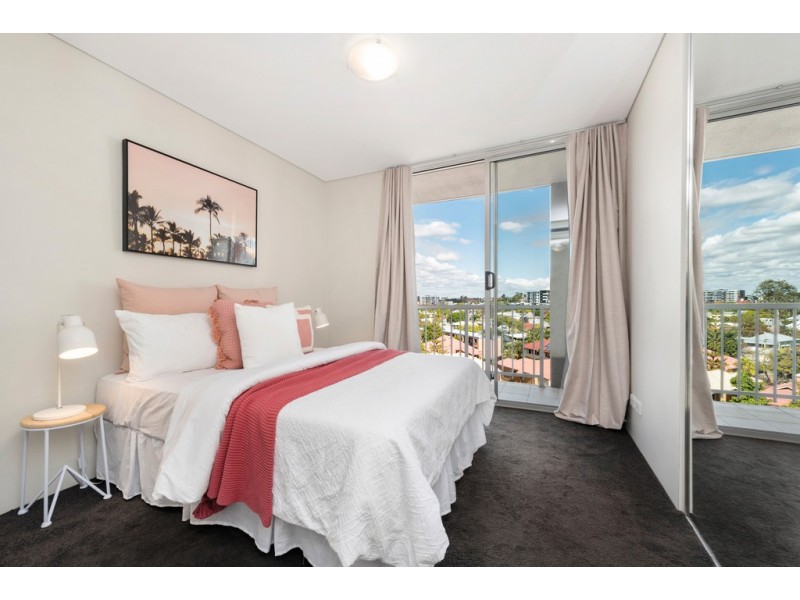 17/153 Lambert Street, Kangaroo Point QLD 4169