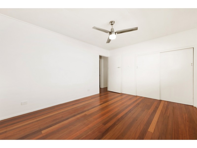 26 First Street, Camp Hill QLD 4152