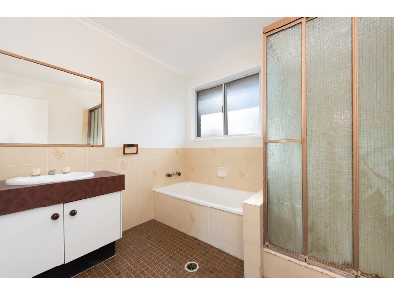 4 Ara Street, Camp Hill QLD 4152