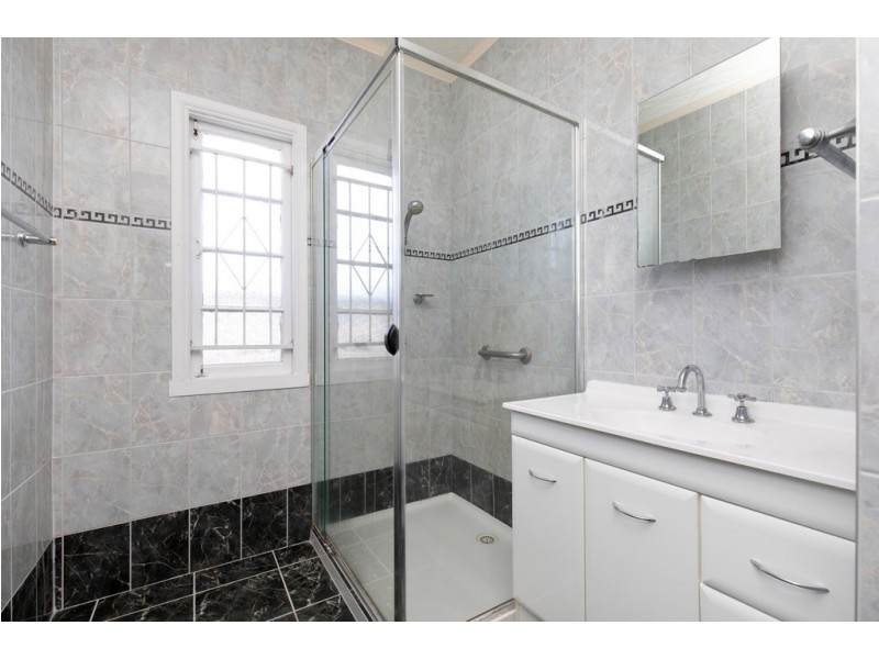 28 Chesney Street, Carina QLD 4152