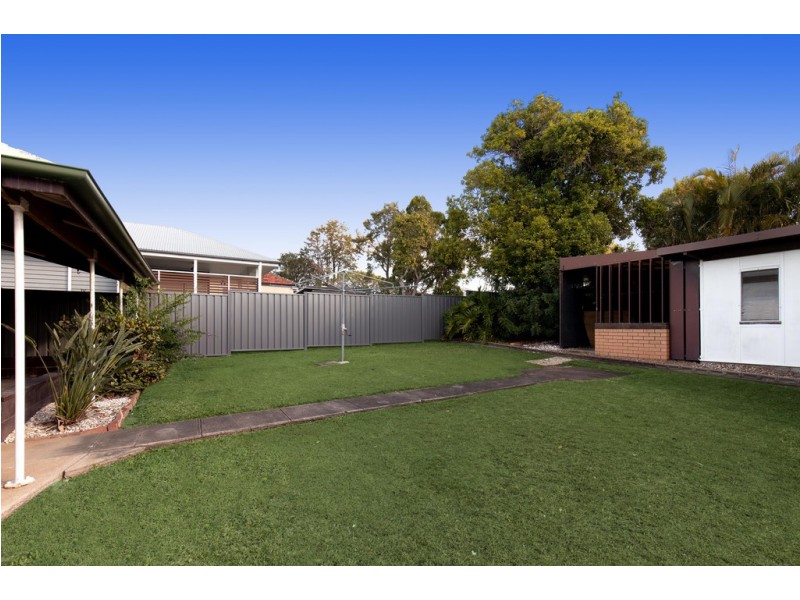 28 Chesney Street, Carina QLD 4152