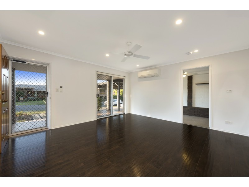 43 Raintree Street, Mansfield QLD 4122