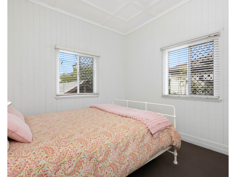 16 Queensport Road, Murarrie QLD 4172