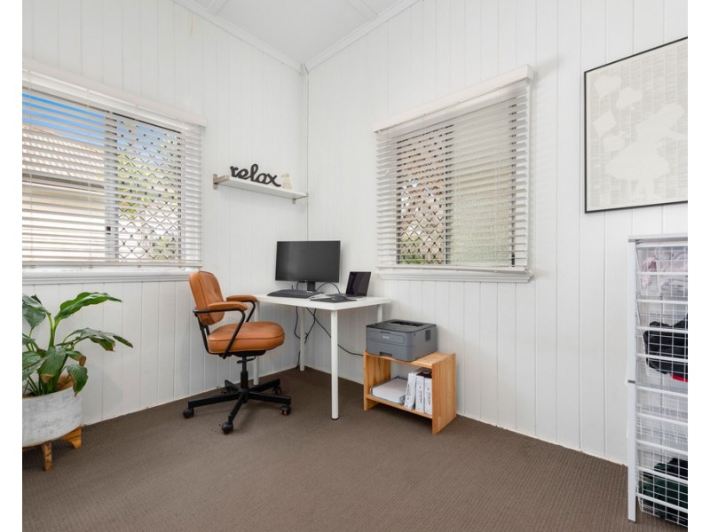 16 Queensport Road, Murarrie QLD 4172