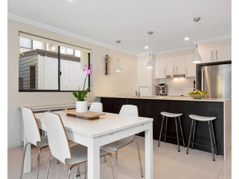 2/14 Pashen Street, Morningside QLD 4170