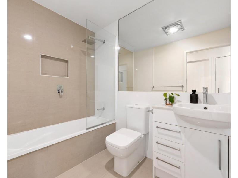 2/14 Pashen Street, Morningside QLD 4170