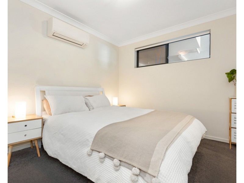 2/14 Pashen Street, Morningside QLD 4170