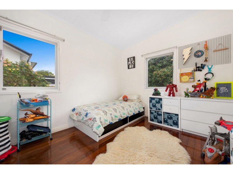 14 Blackwell Street, Tingalpa QLD 4173