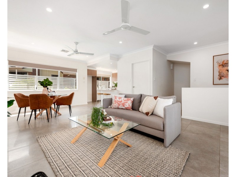 2/11 Cambridge Street, Carina Heights QLD 4152