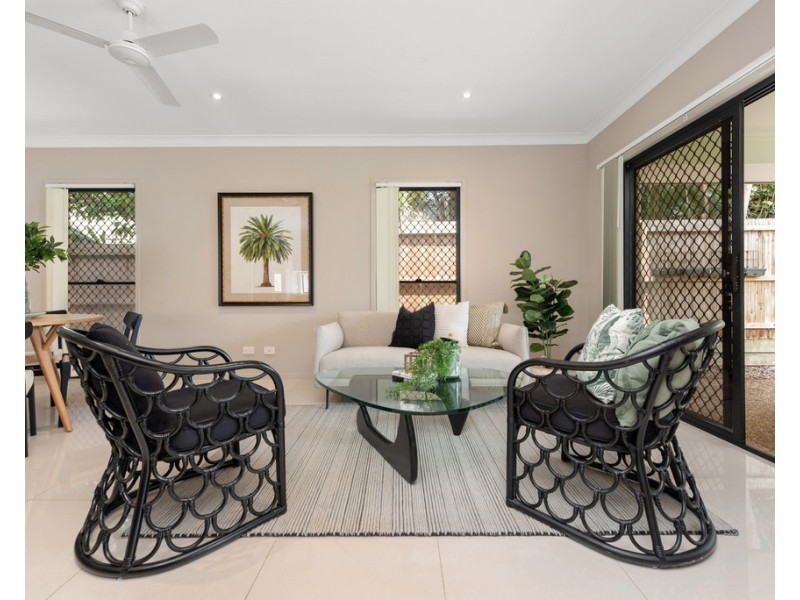 11 Shelley Street, Cannon Hill QLD 4170