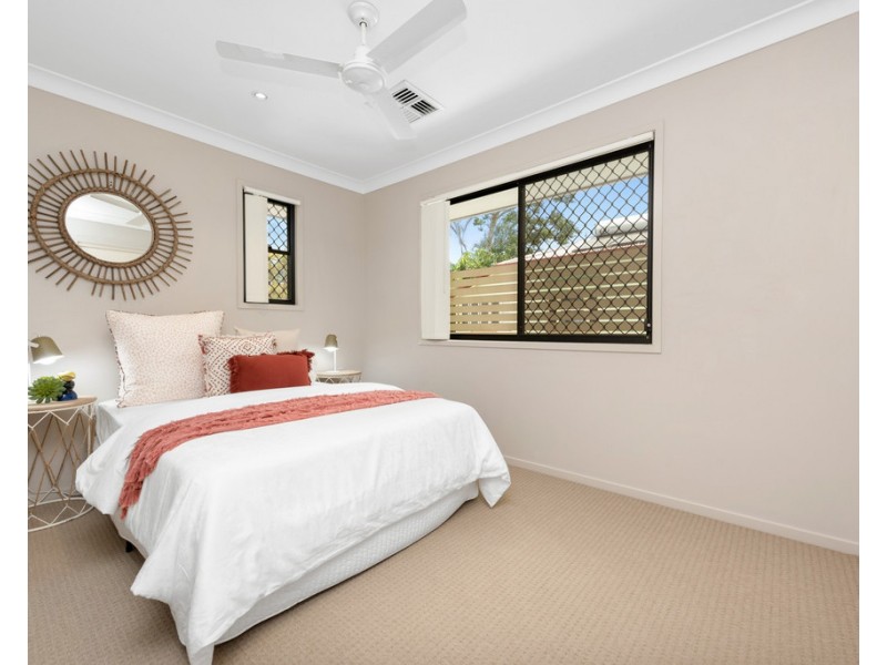 11 Shelley Street, Cannon Hill QLD 4170