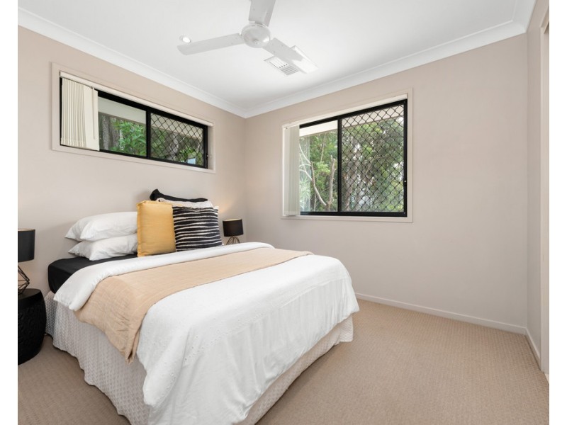 11 Shelley Street, Cannon Hill QLD 4170