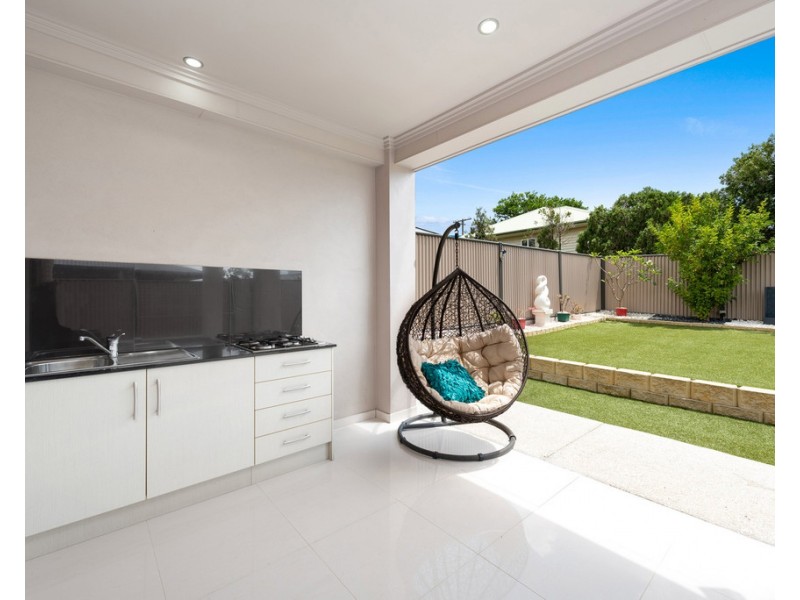 358 Stanley Road, Carina QLD 4152