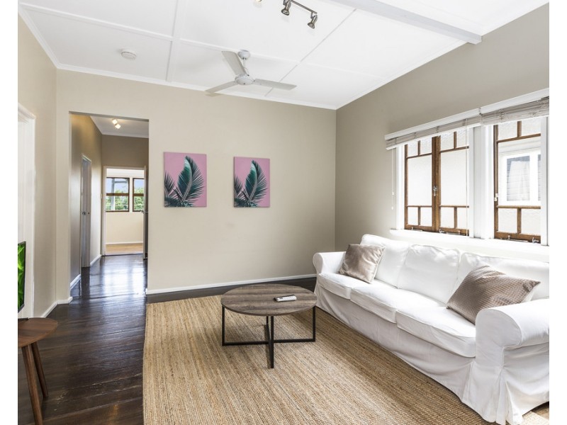 33 Muriel Avenue, Moorooka QLD 4105