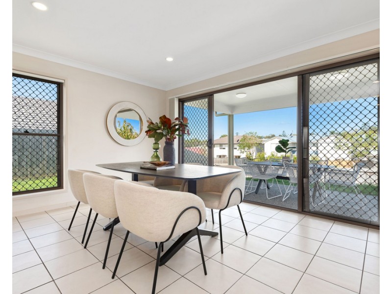 116 Lexey Crescent, Wakerley QLD 4154