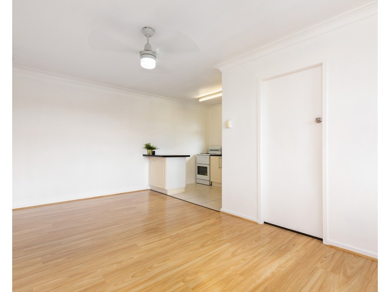 8/2 Carl Street, Woolloongabba QLD 4102