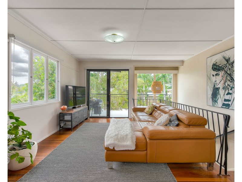 43 Norcombe Street, Carina QLD 4152