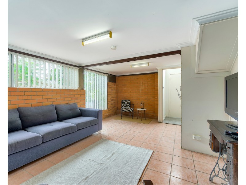 43 Norcombe Street, Carina QLD 4152