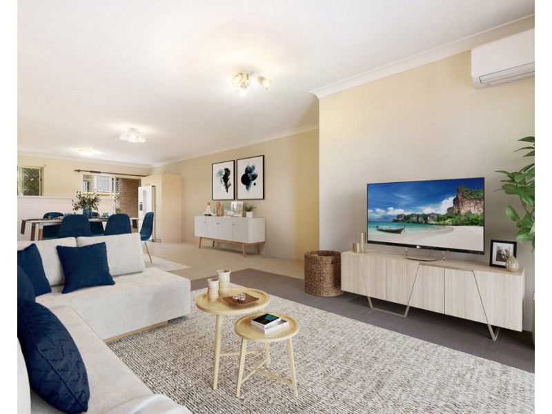 4/16 Dickenson Street, Carina QLD 4152