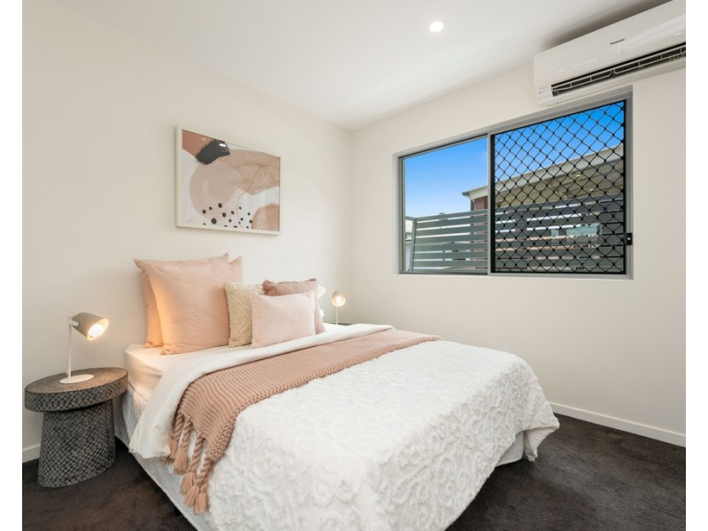 4/11-15 Adelaide Street, Carina QLD 4152