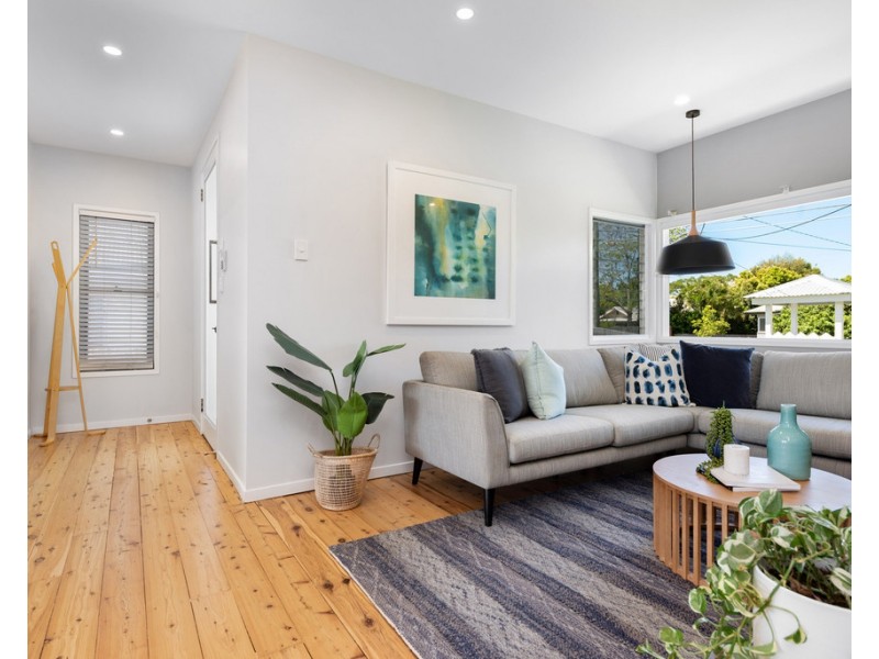 24 Malthus Street, Carina QLD 4152