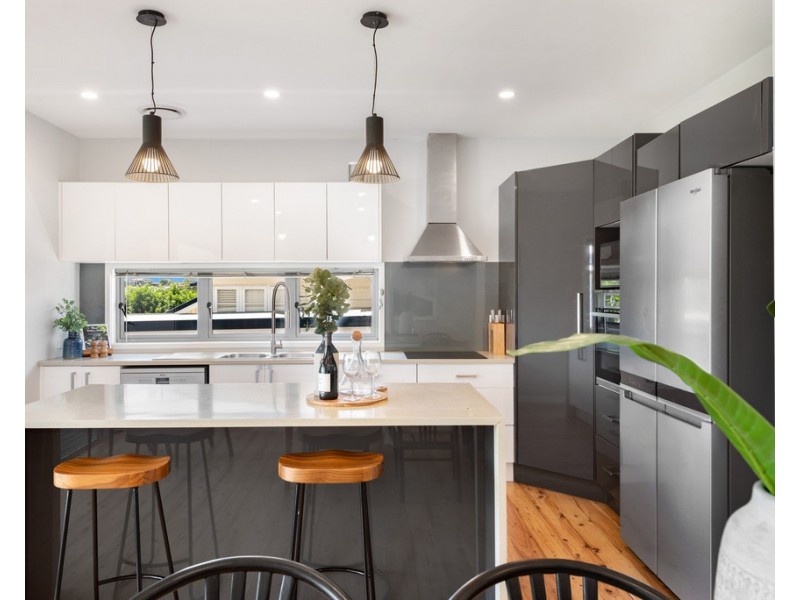 24 Malthus Street, Carina QLD 4152