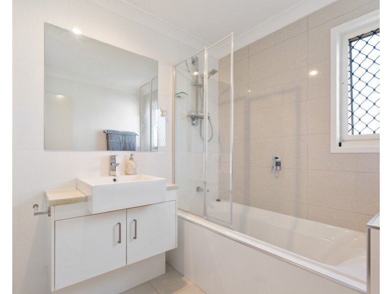 3/16 Booligal Street, Carina QLD 4152