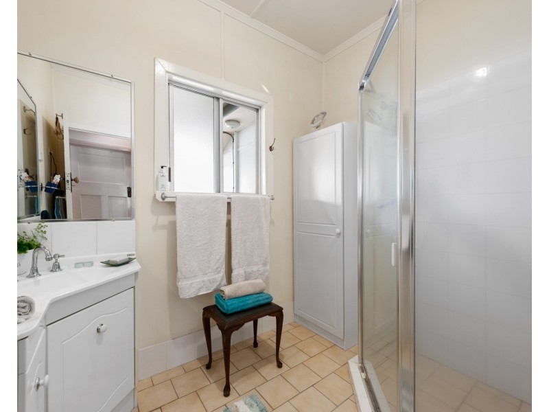 119 Erica Street, Cannon Hill QLD 4170