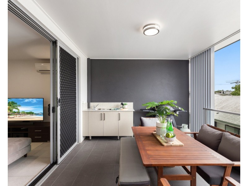 12/11-15 Adelaide Street, Carina QLD 4152