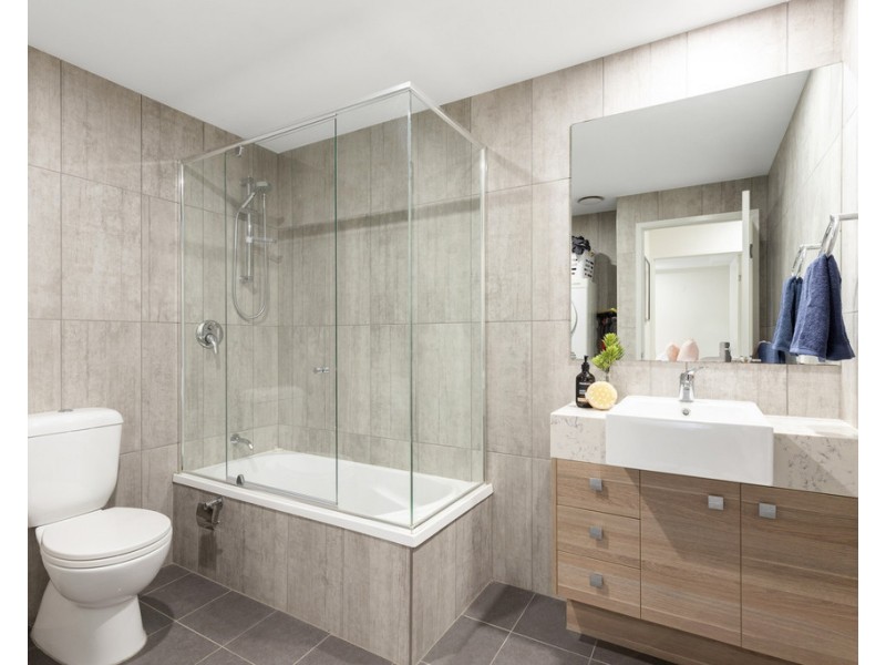 12/11-15 Adelaide Street, Carina QLD 4152