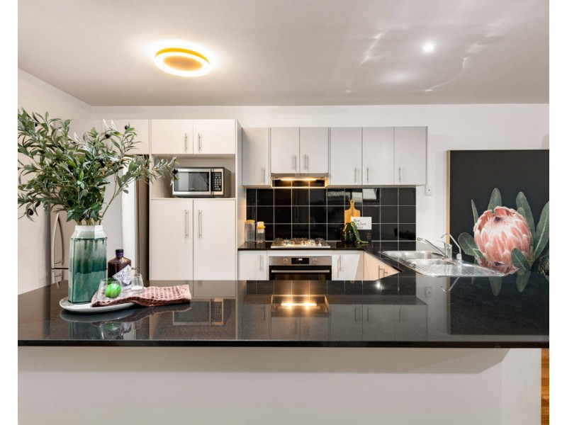 2/287 Riding Road, Balmoral QLD 4171